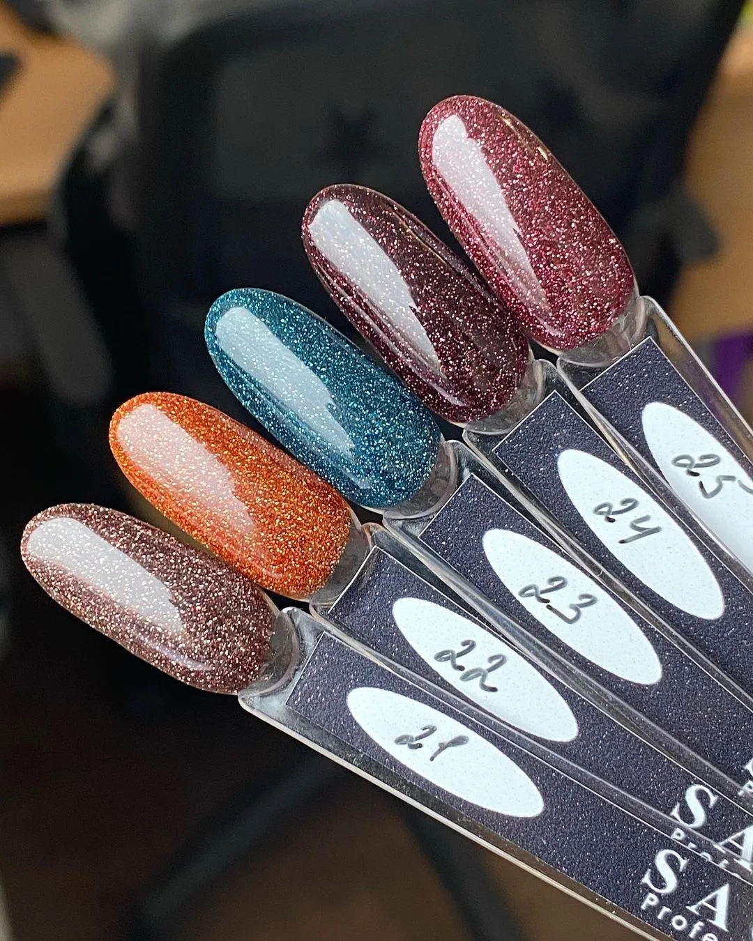 Гель-лак Saga Professional Fiery gel № 23 світловідбивний, 8 мл