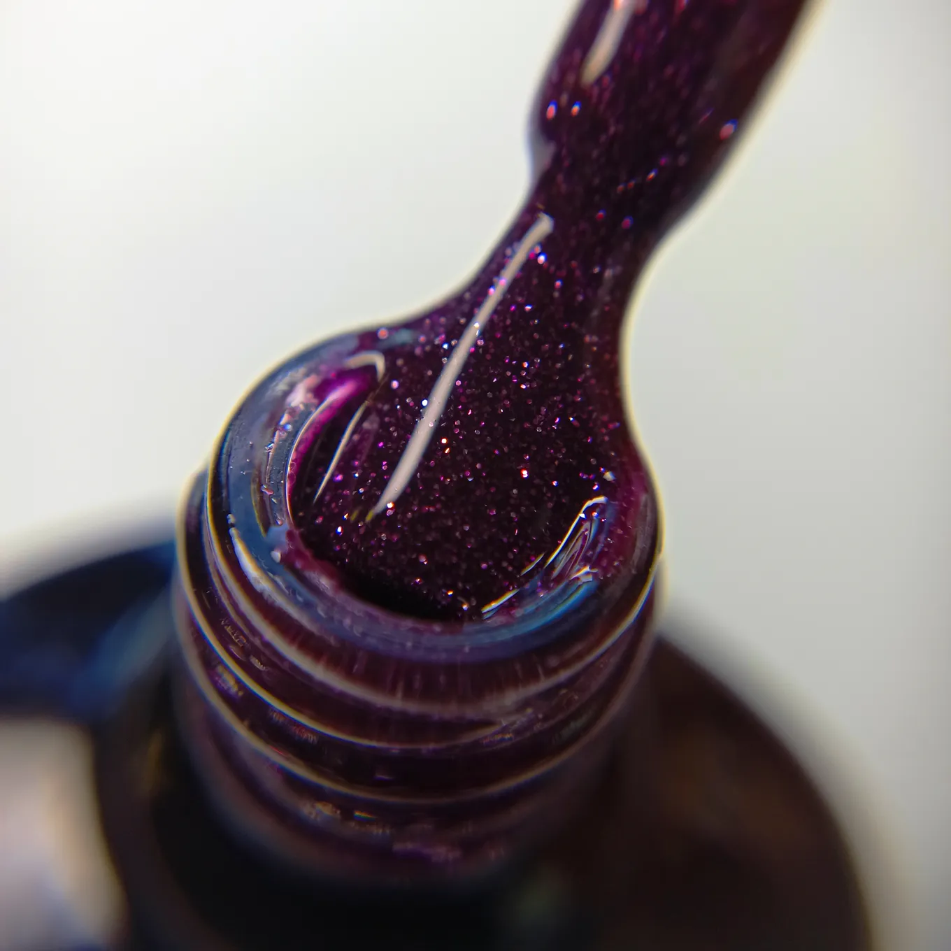 Гель-лак Saga Professional Fiery gel № 26 світловідбивний, 8 мл