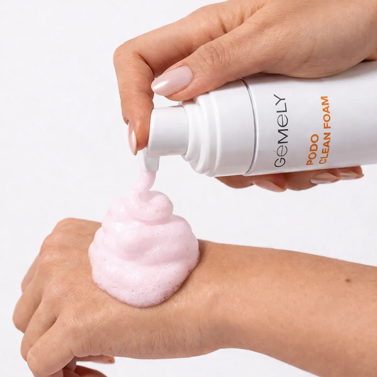Пінка GÉMELY ex GA&MA для педикюру Podo Clean Foam, Вишня з м’ятою, 150 мл