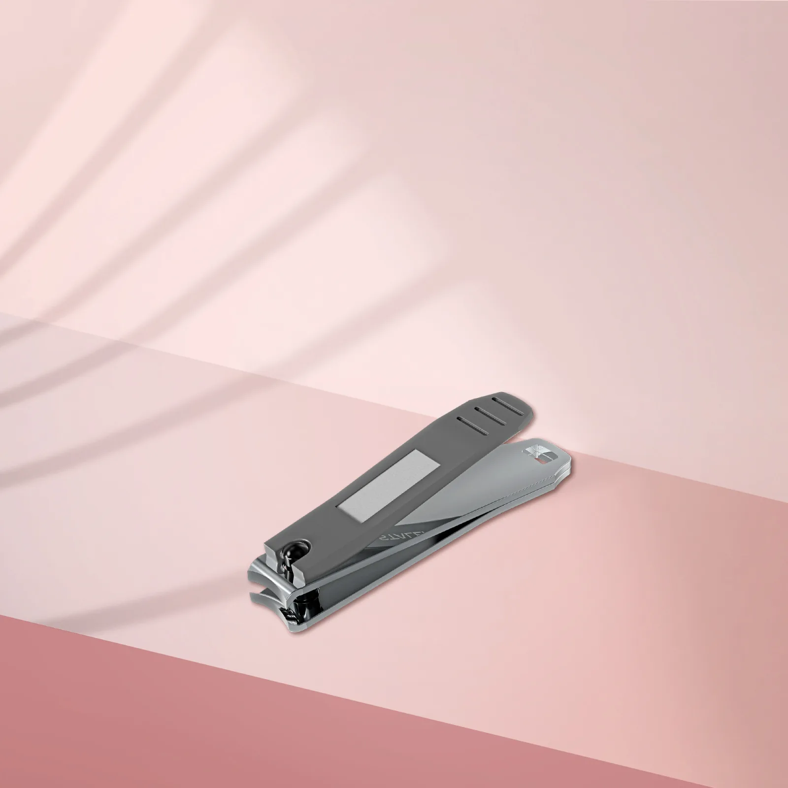 Кніпсер для нігтів з матовою ручкою та пилкою Staleks Beauty&Care 50 (mini)