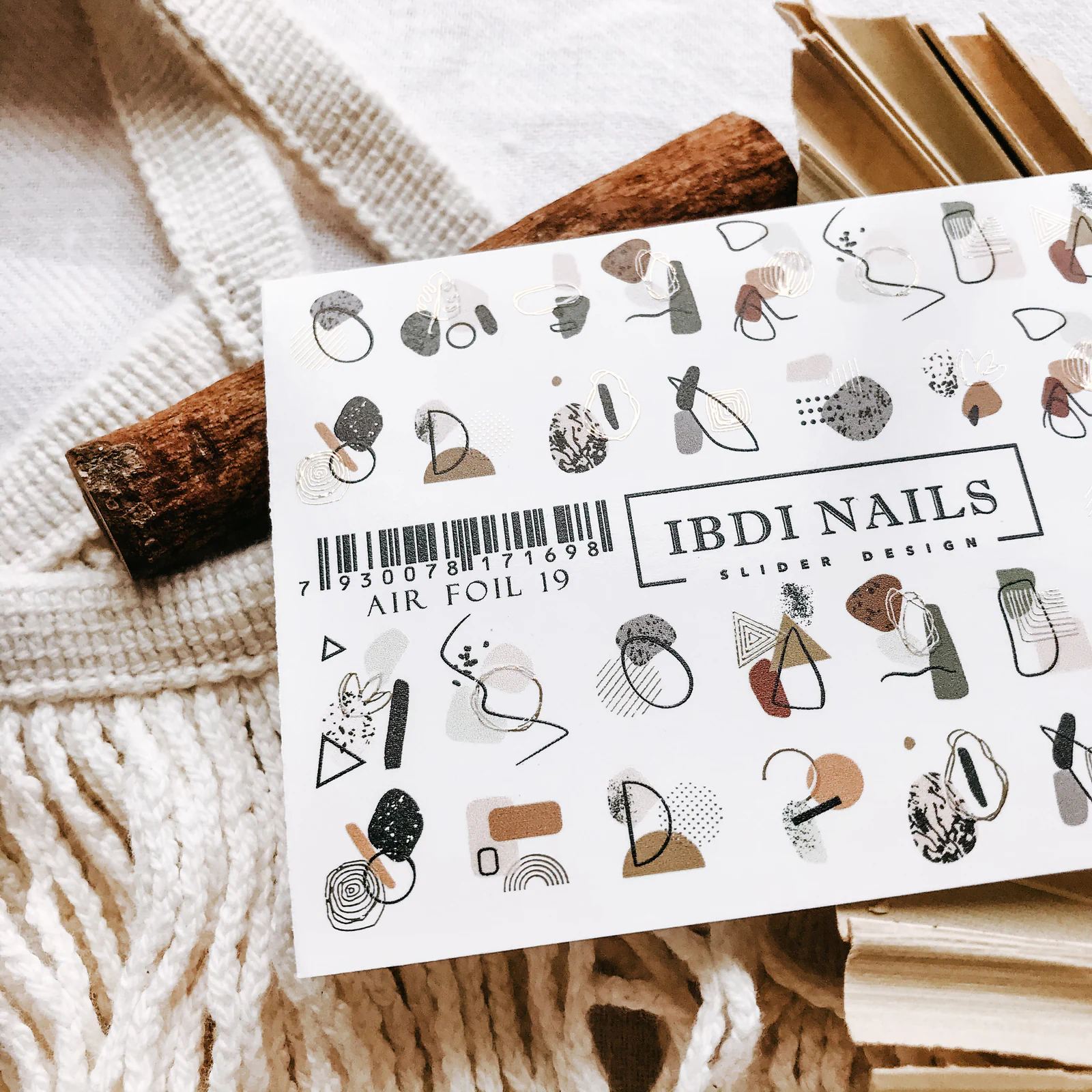 Слайдер-дизайн фольгований IBDI NAILS AIR FOIL 19