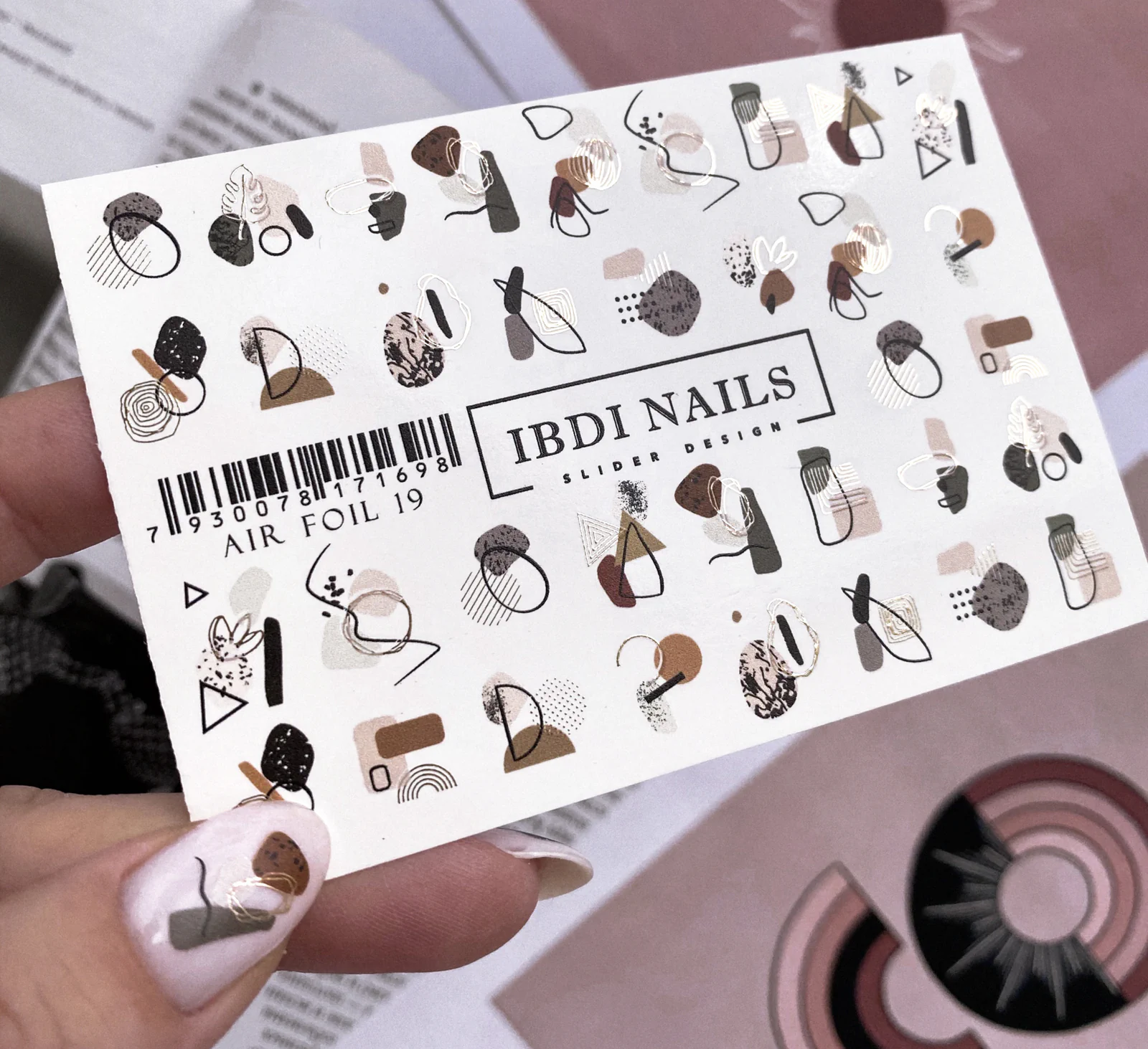 Слайдер-дизайн фольгований IBDI NAILS AIR FOIL 19