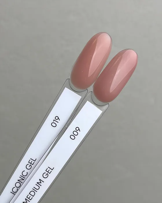 DARK Medium Gel №9, 15 мл, без пензлика