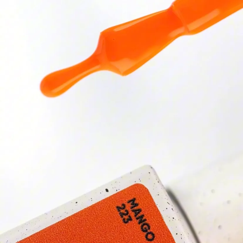 гель-лак NAILSOFTHEDAY Mango-223 — неоново- помаранчевий, 10 мл