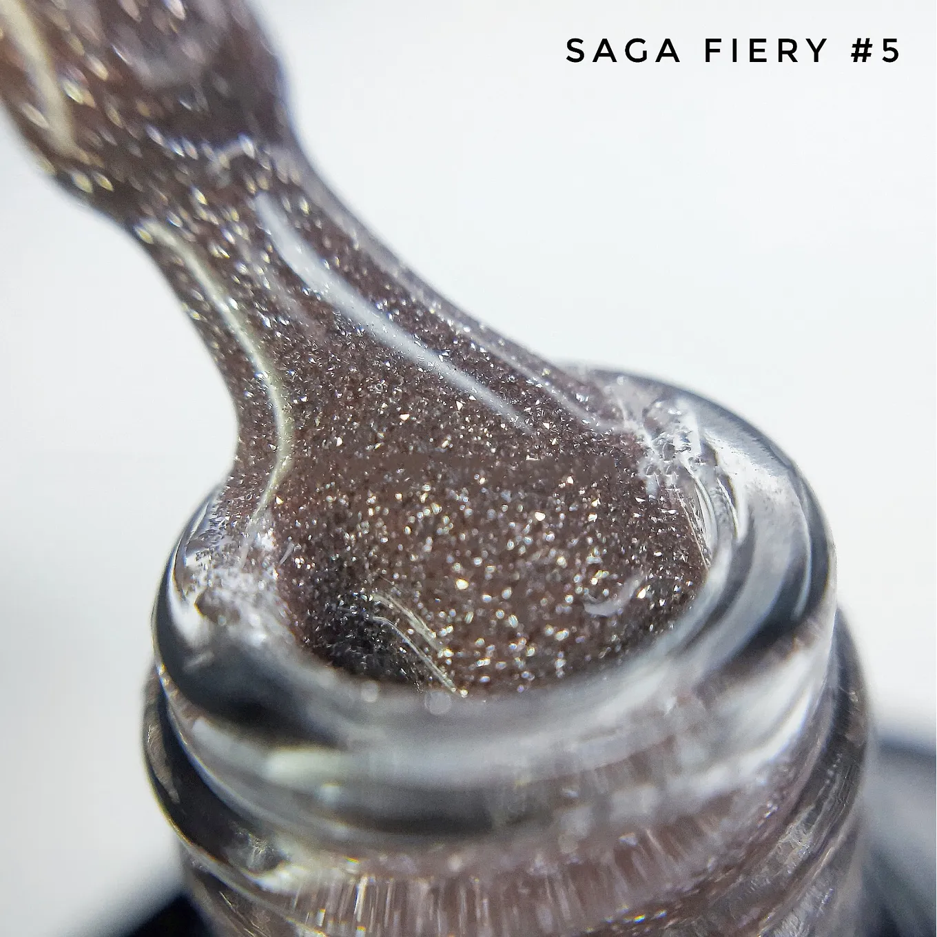 Гель-лак Saga Professional  Fiery gel № 5, 8 мл