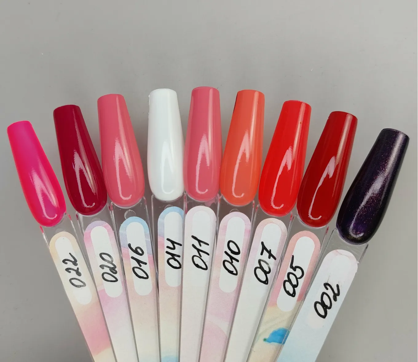 Лак для нігтів NUB Nail Polish №022, 14 мл