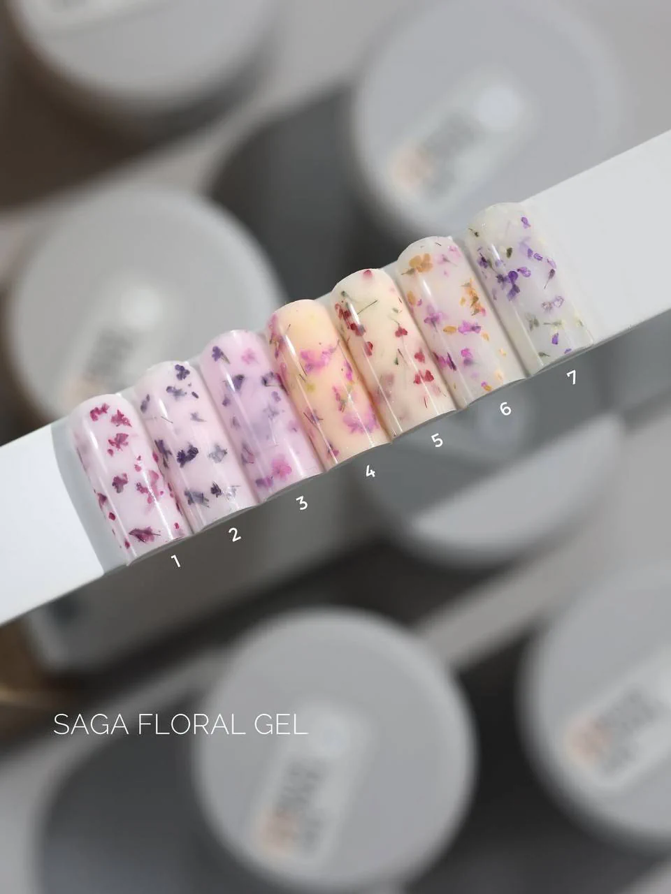 Гель для нарощування Saga Professional LIQUID FLORAL GEL №02, 15 мл