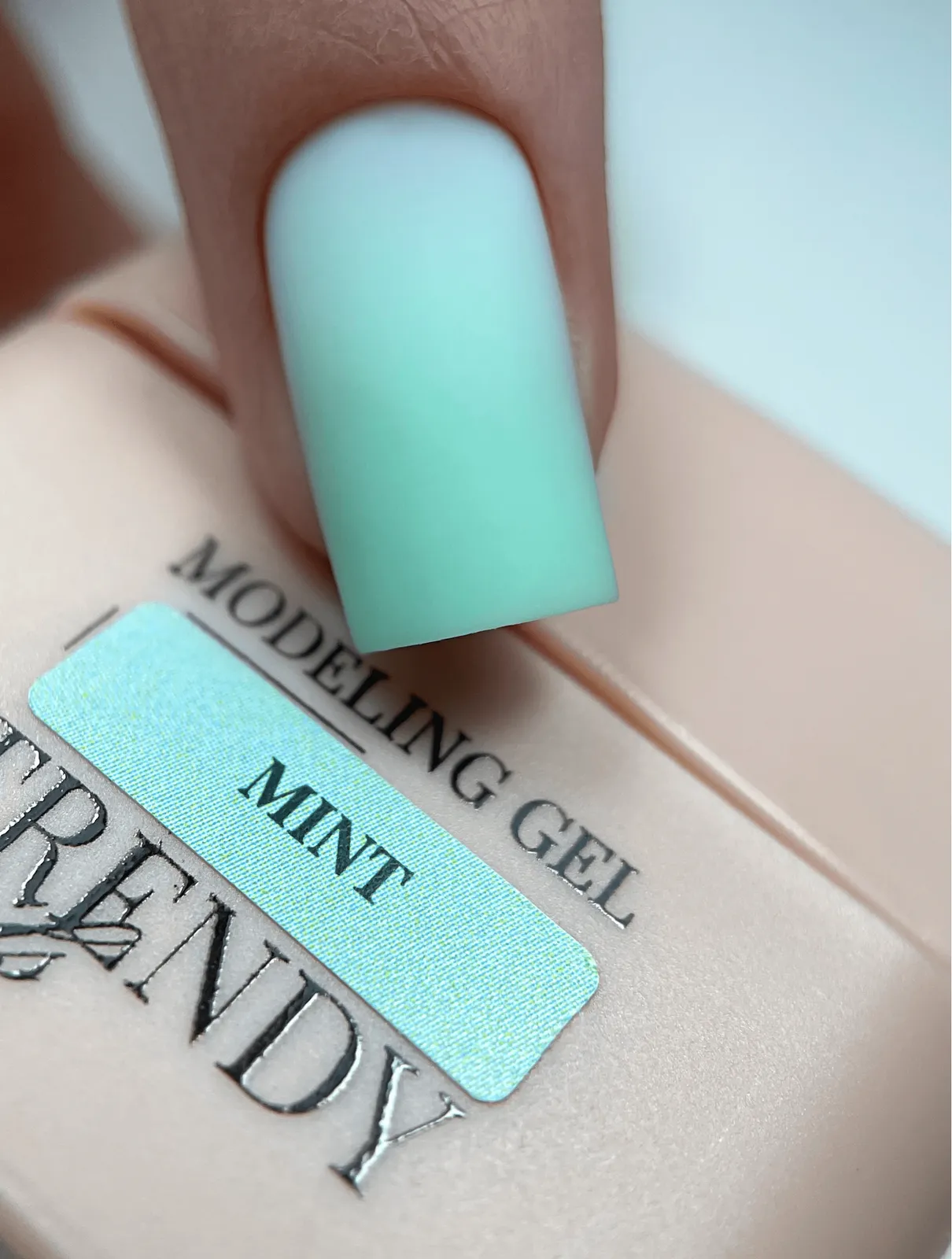Trendy Nails Modeling Gel Mint, 15 мл