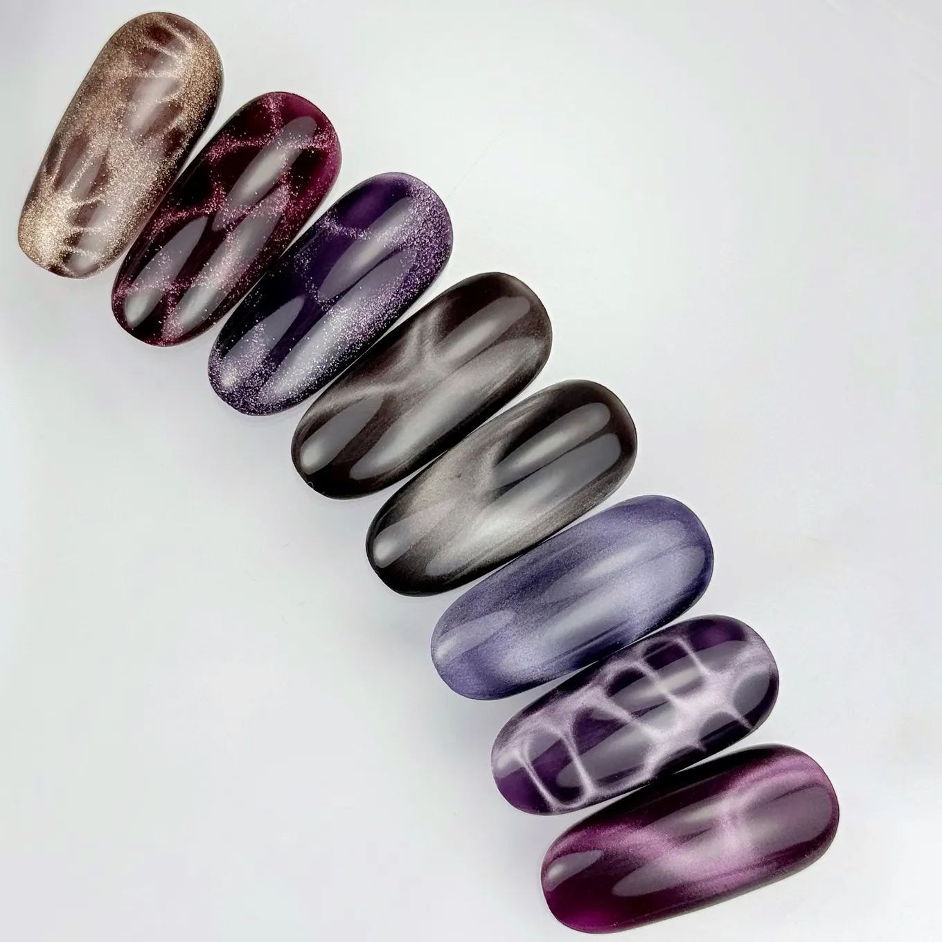 Гель-лак NAILSOFTHEDAY Korean cat eye №22, 6 мл