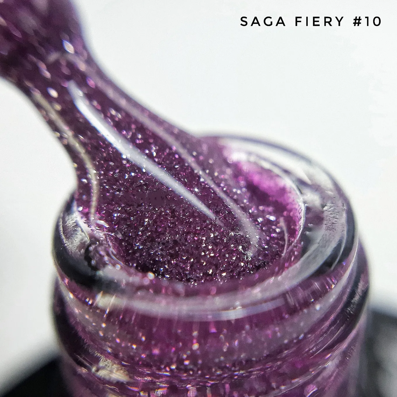 Гель-лак Saga Professional  Fiery gel № 10, 8 мл
