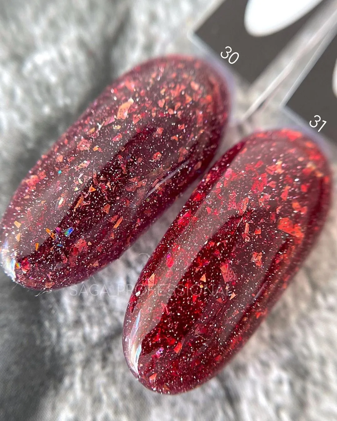 Гель-лак Saga Professional Fiery gel № 31 світловідбивний, 8 мл
