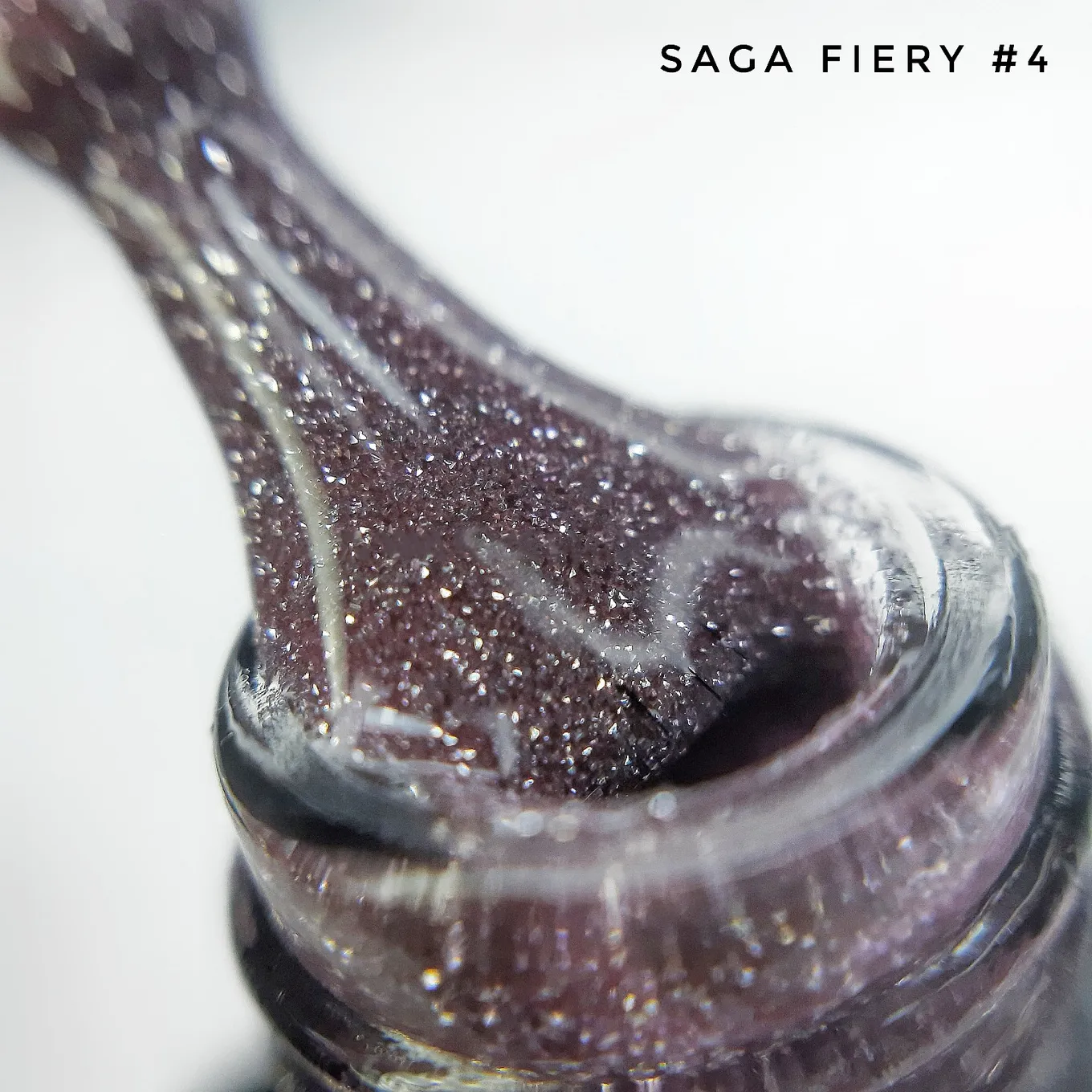 Гель-лак Saga Professional Fiery gel № 4 бежевый светоотражающий, 9 мл