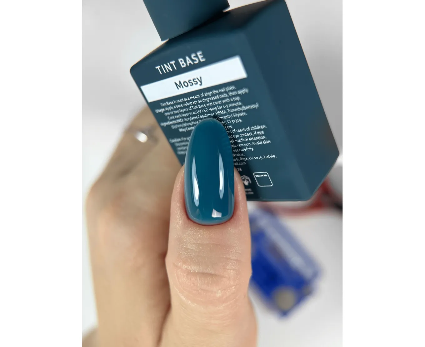 Оттеночная база HELLO TINT BASE MOSSY, 15 мл