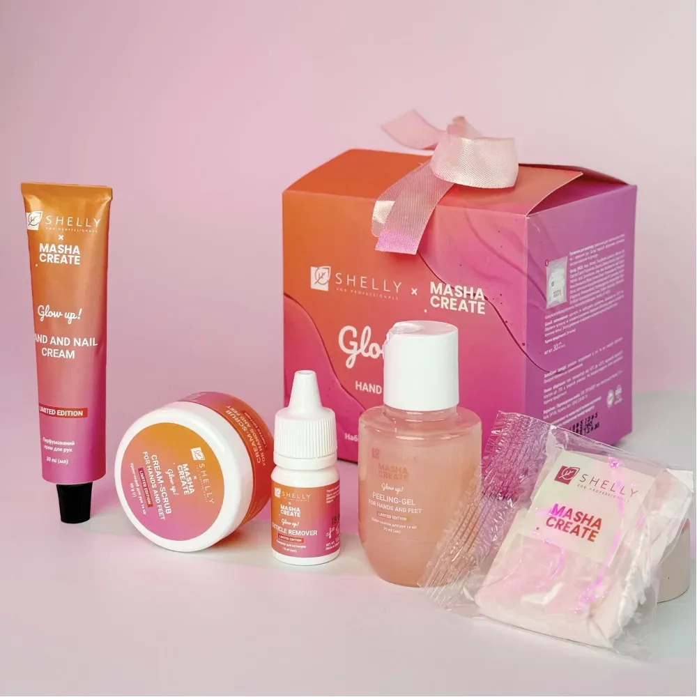 Набір для догляду за руками Shelly х Masha Create "Glow Up!"