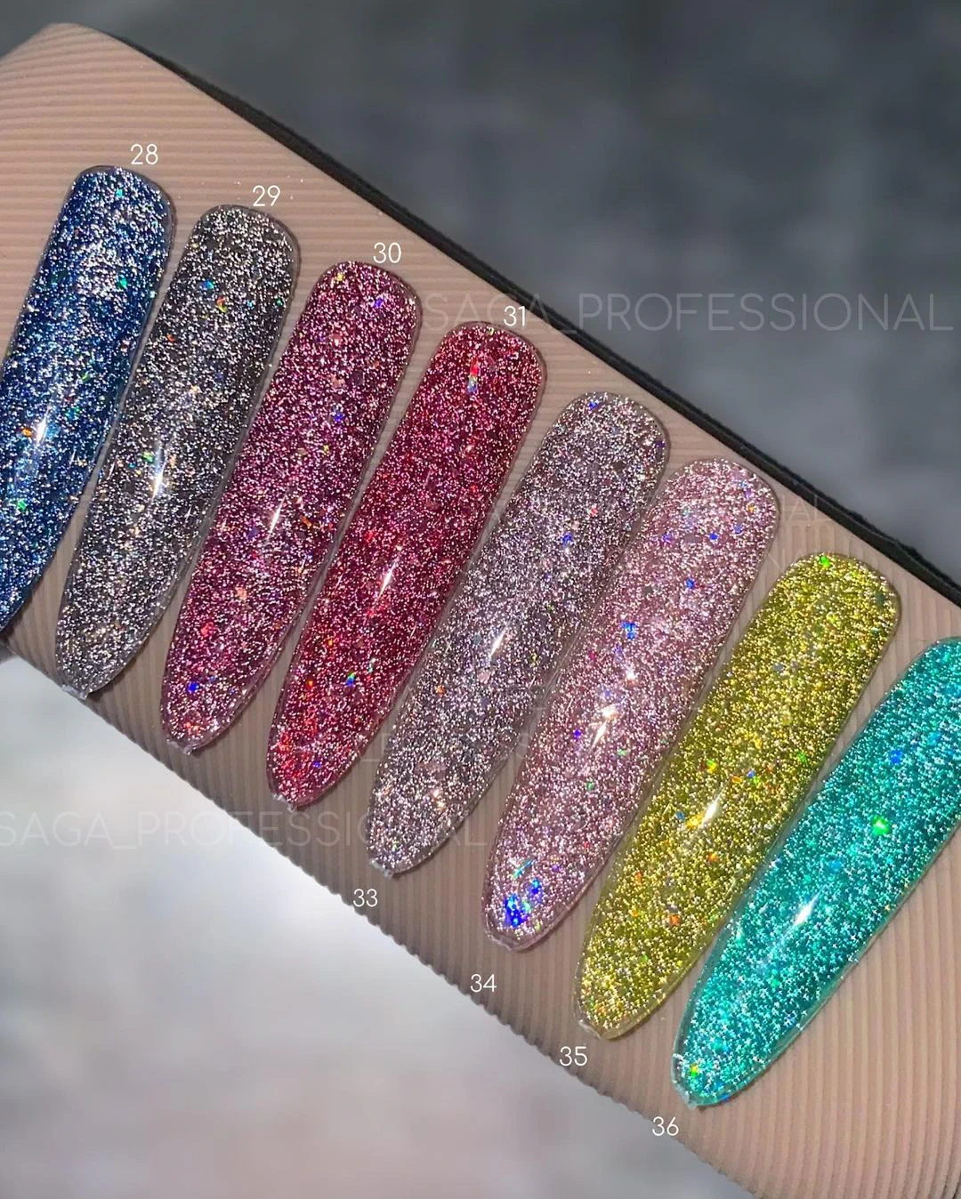Гель-лак Saga Professional Fiery gel № 30 світловідбиваючий, 9 мл