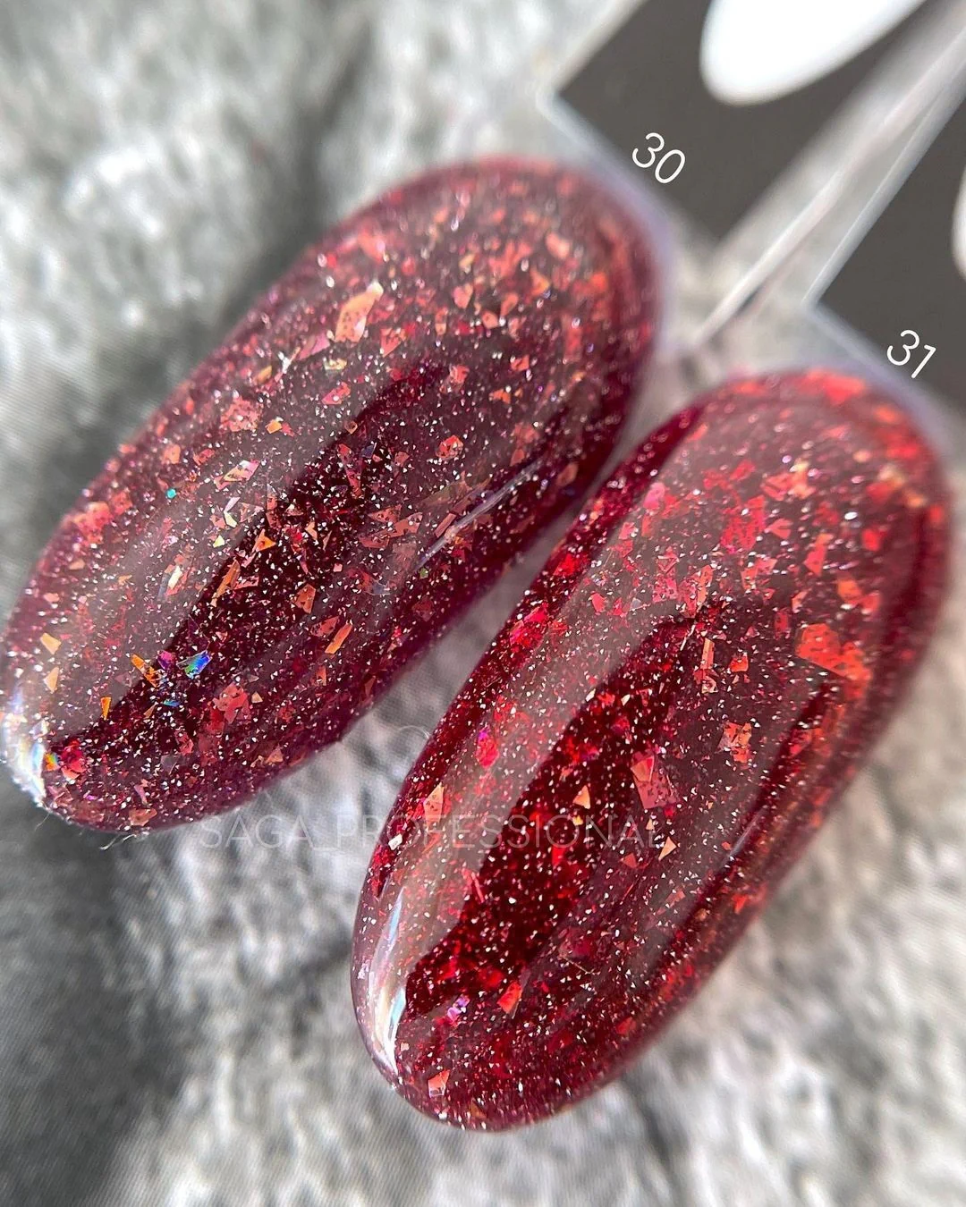 Гель-лак Saga Professional Fiery gel № 30 світловідбиваючий, 9 мл