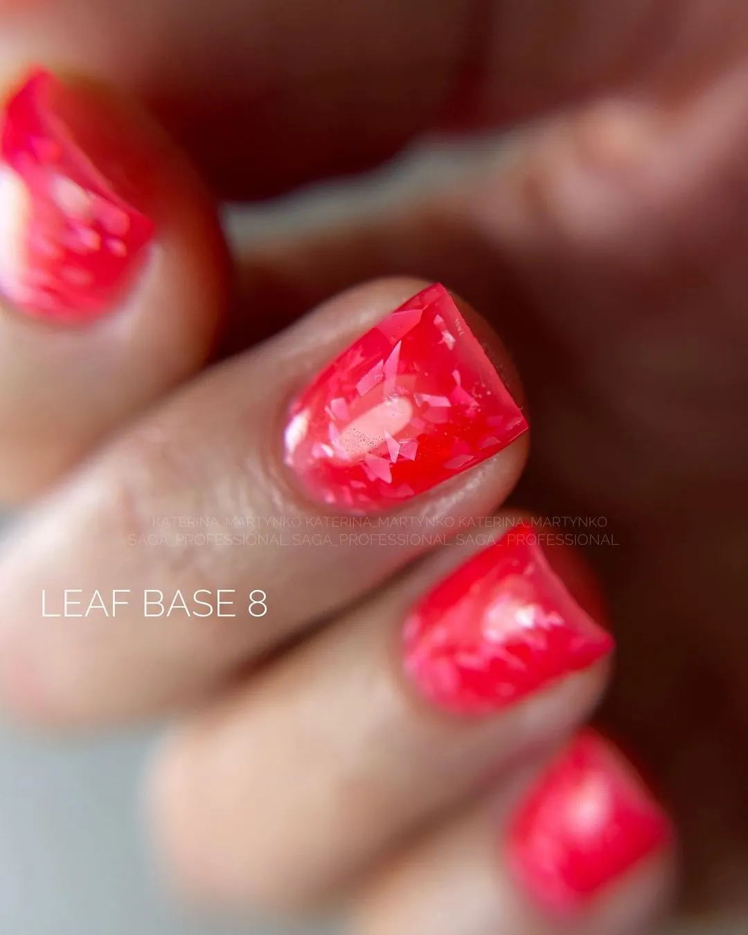 База LEAF Saga Professional №8, 8 мл
