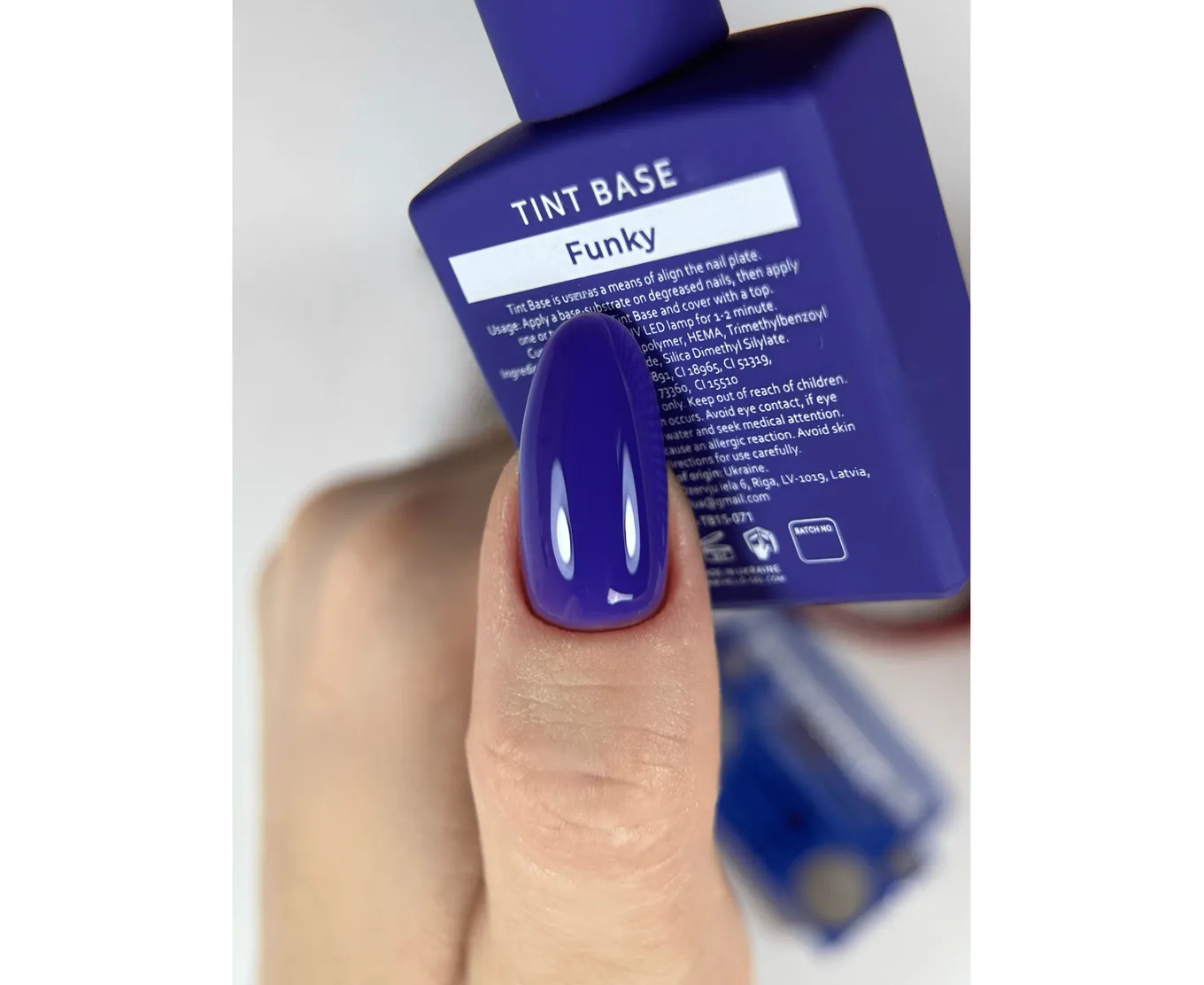 Відтінкова база HELLO TINT BASE FUNKY, 15 мл