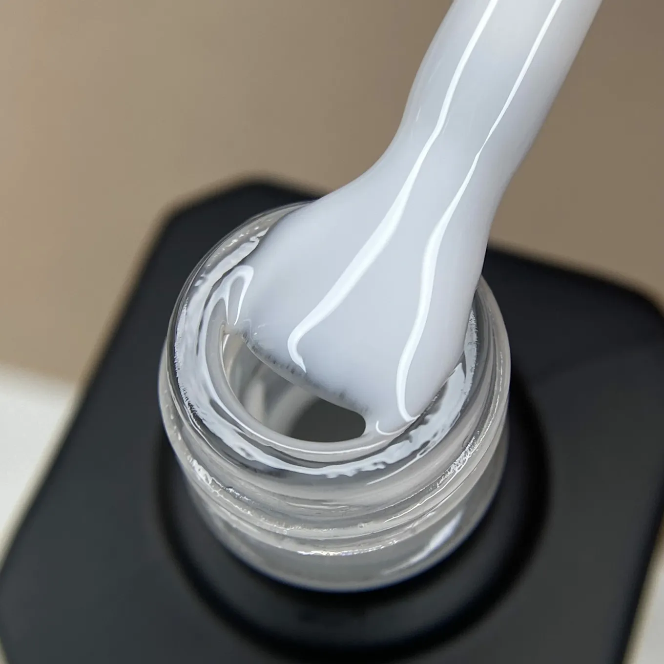 Каучукова база Nika Zemlyanikina Rubber base Milky, 15 мл