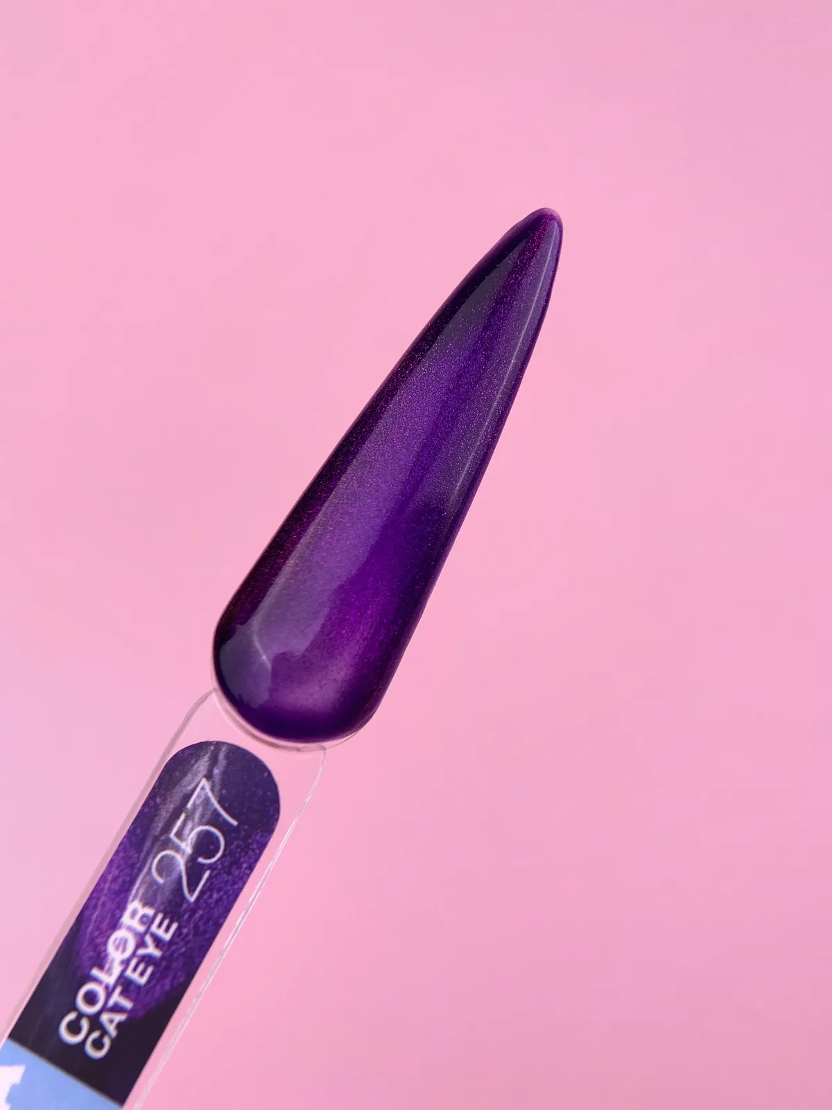 Гель-лак LUNA Color Cat Eye №257, 13ml