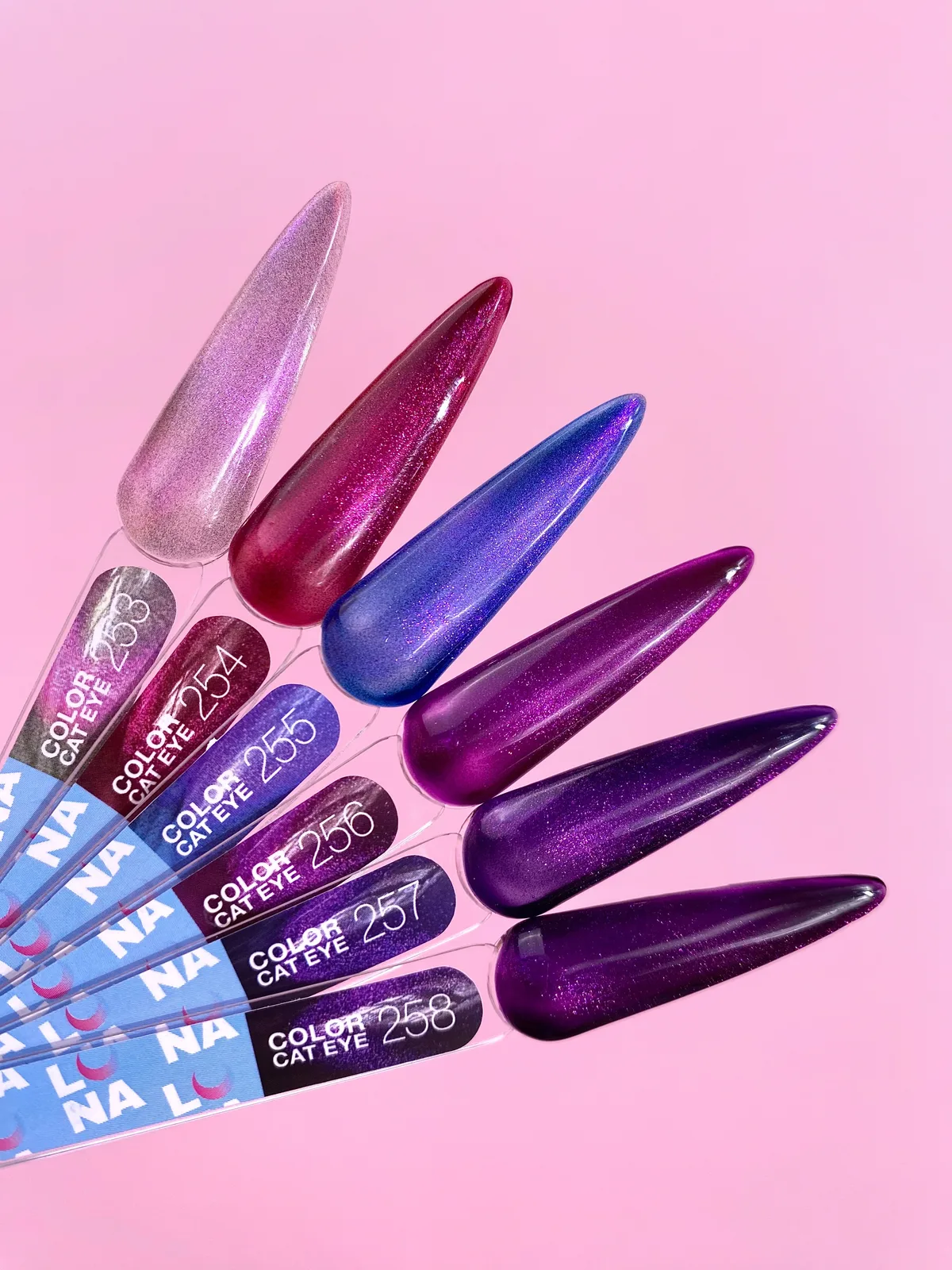 Гель-лак LUNA Color Cat Eye №257, 13ml