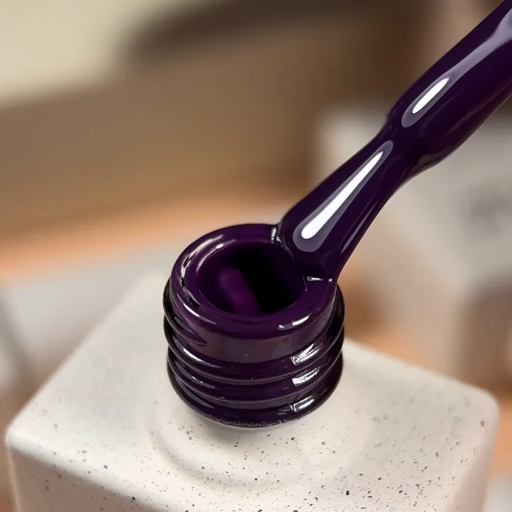 гель лак NAILSOFTHEDAY №356 Amethyst  — темно-фіолетовий, 10 мл