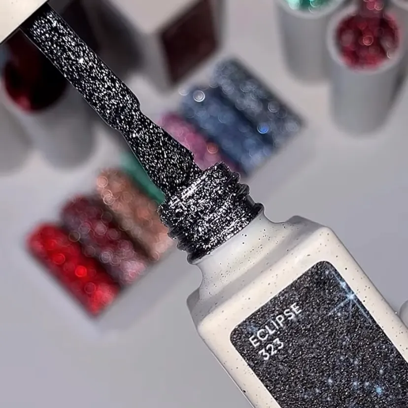 Гель-лак NAILSOFTHENIGHT Eclipse  — чорно-синій №323, 10 мл