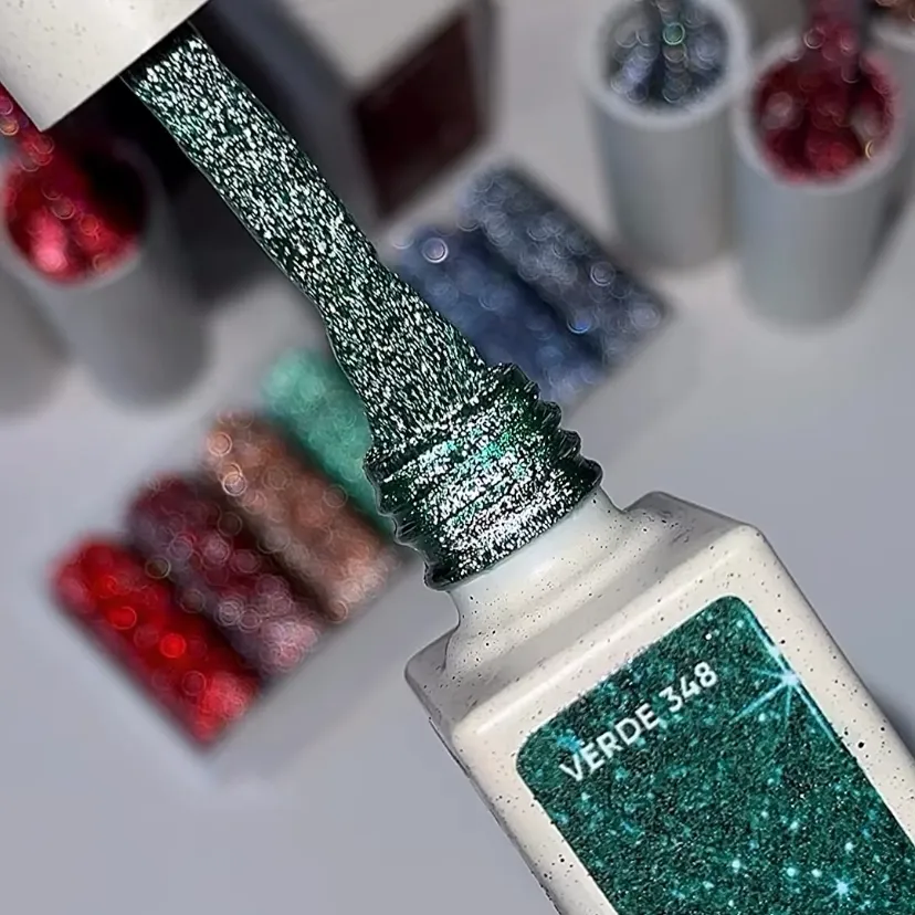 Гель-лак NAILSOFTHENIGHT Verde — зелений №348, 10 мл