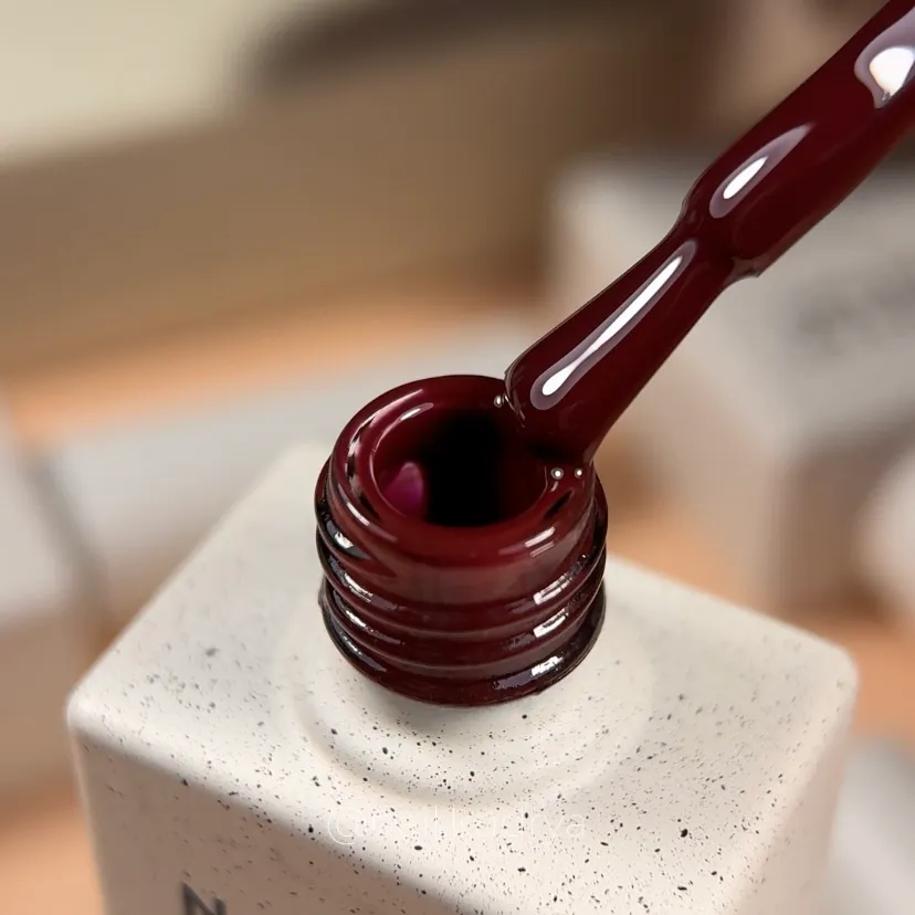 гель лак NAILSOFTHEDAY №150 Burgundy — темно-бордовий, 10 мл