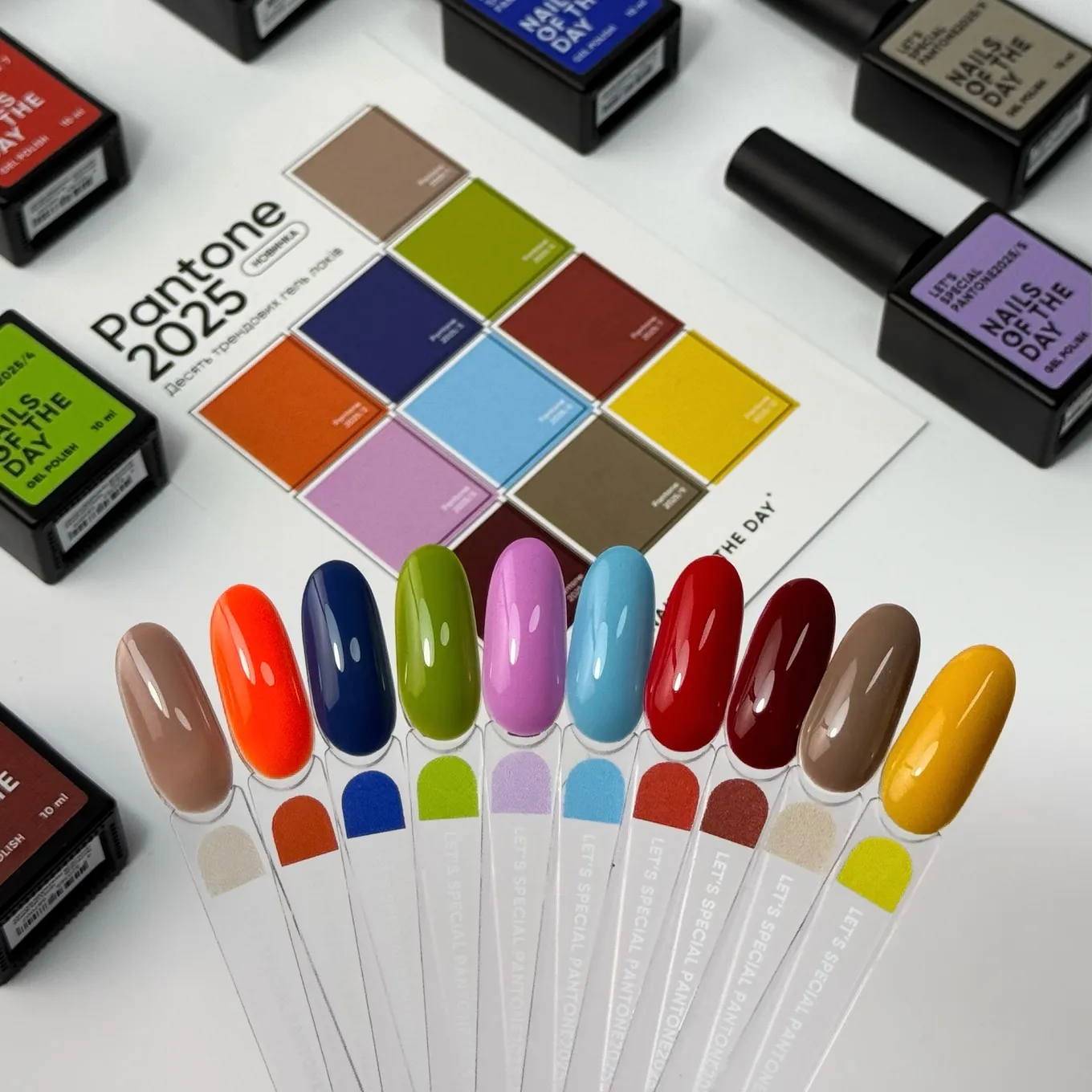 гель лак NAILSOFTHEDAY let’s special Pantone2025/01, 10 мл-  теплий бежево-коричневий NEW