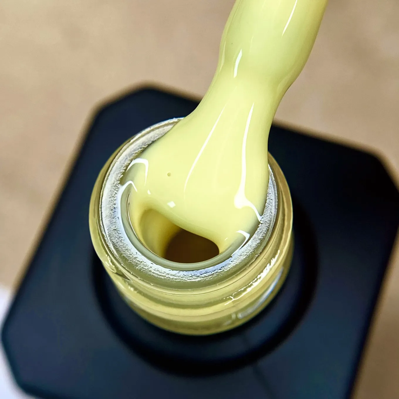 Каучуковая база Nika Zemlyanikina Rubber base Sunny, 15 мл
