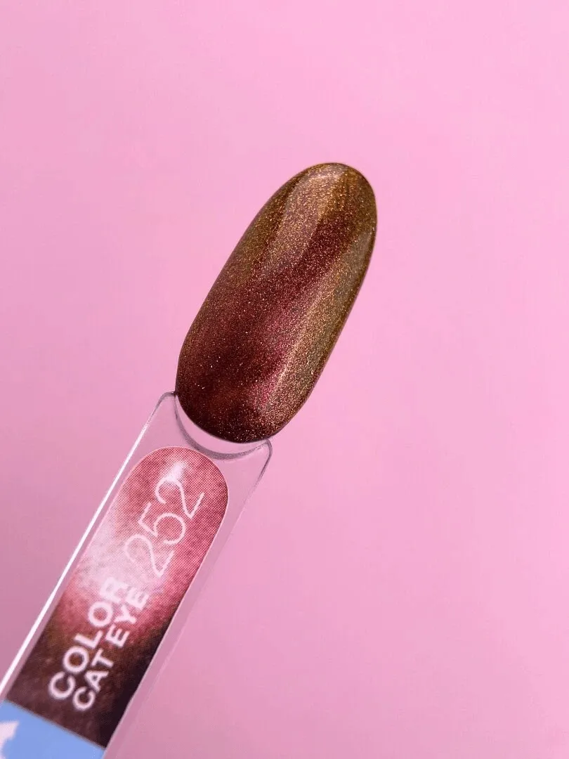 Гель-лак LUNA Color Cat Eye №252, 13ml