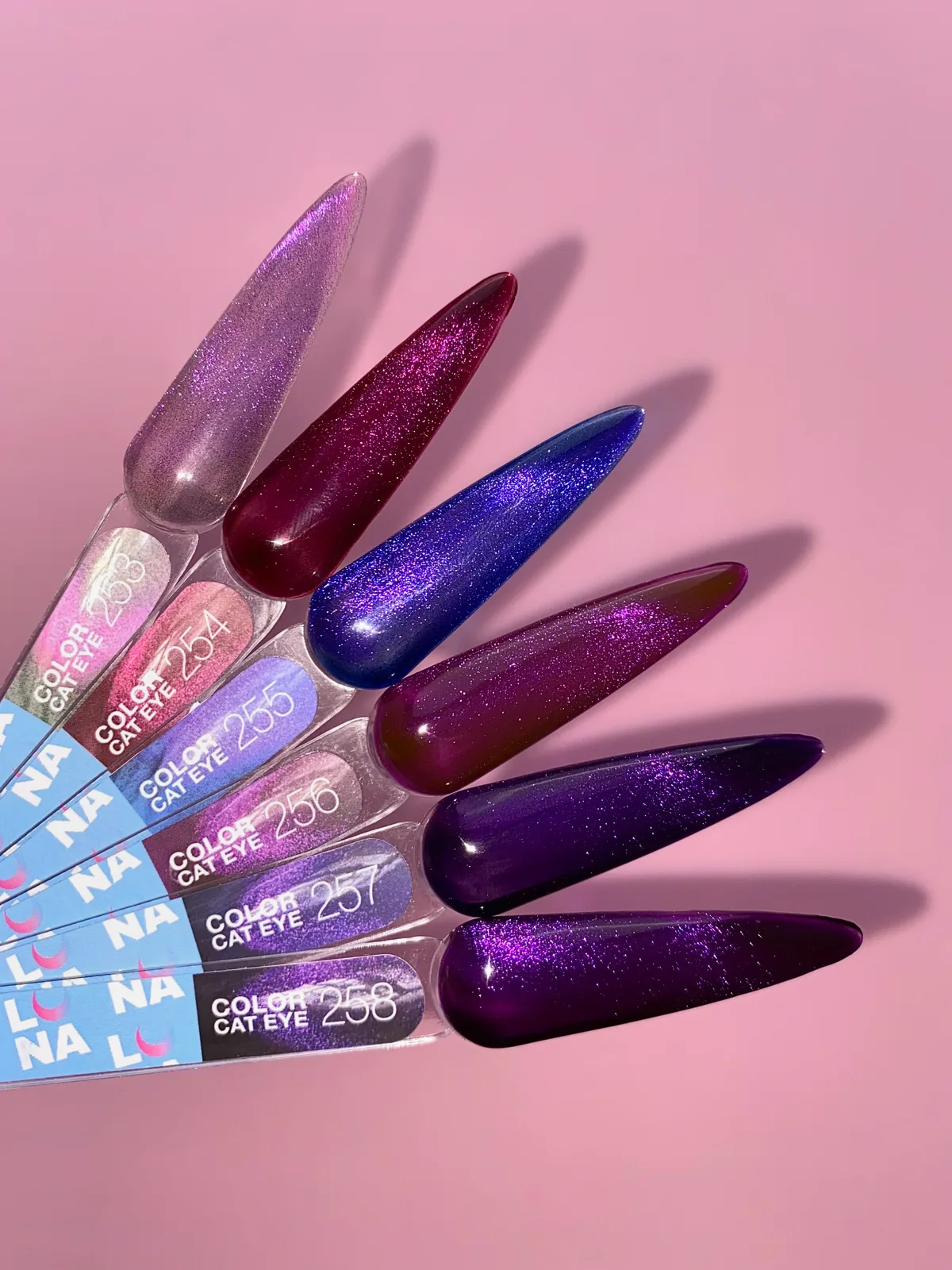 Гель-лак LUNA Color Cat Eye №258, 13ml