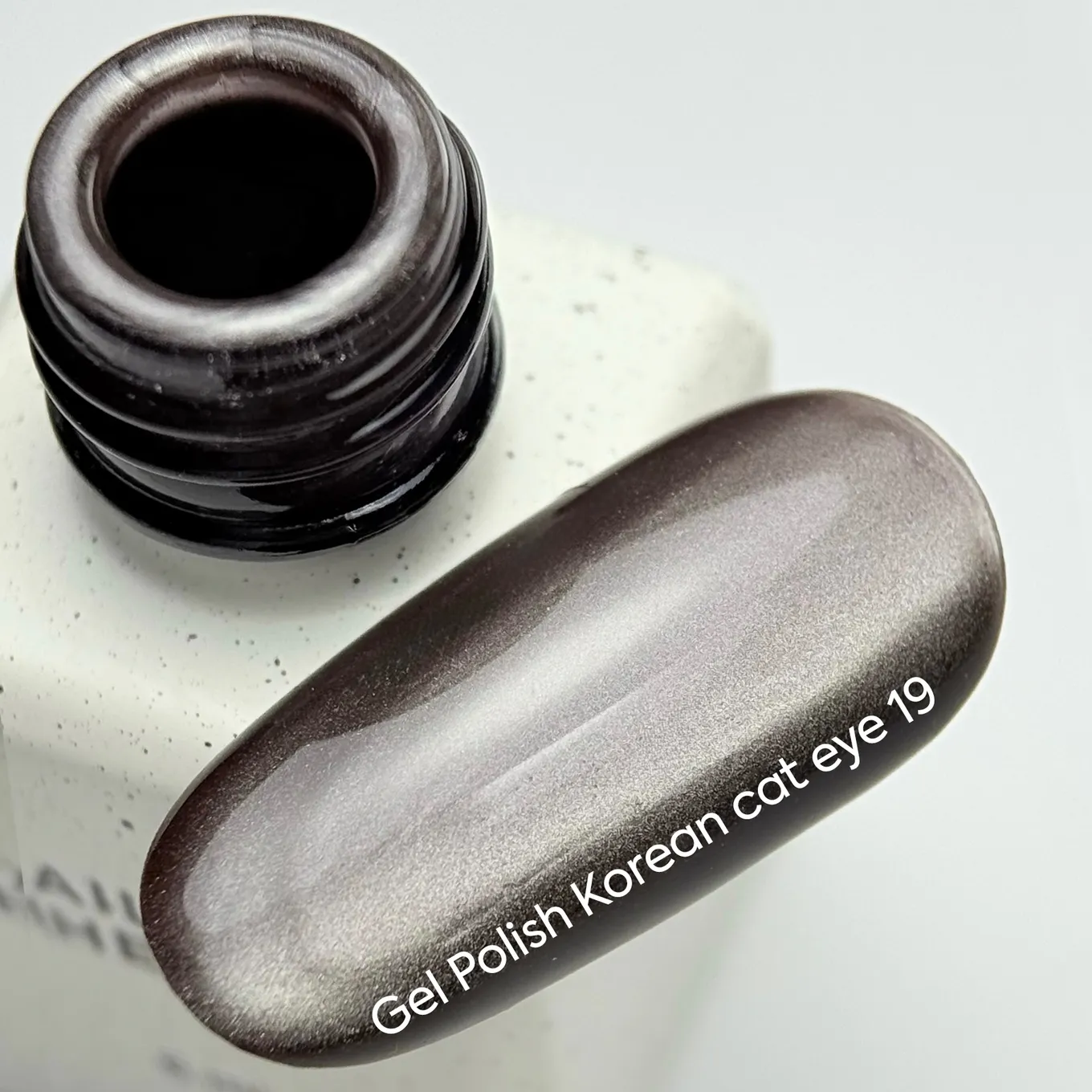 Гель-лак NAILSOFTHEDAY Korean cat eye №19, 6 мл