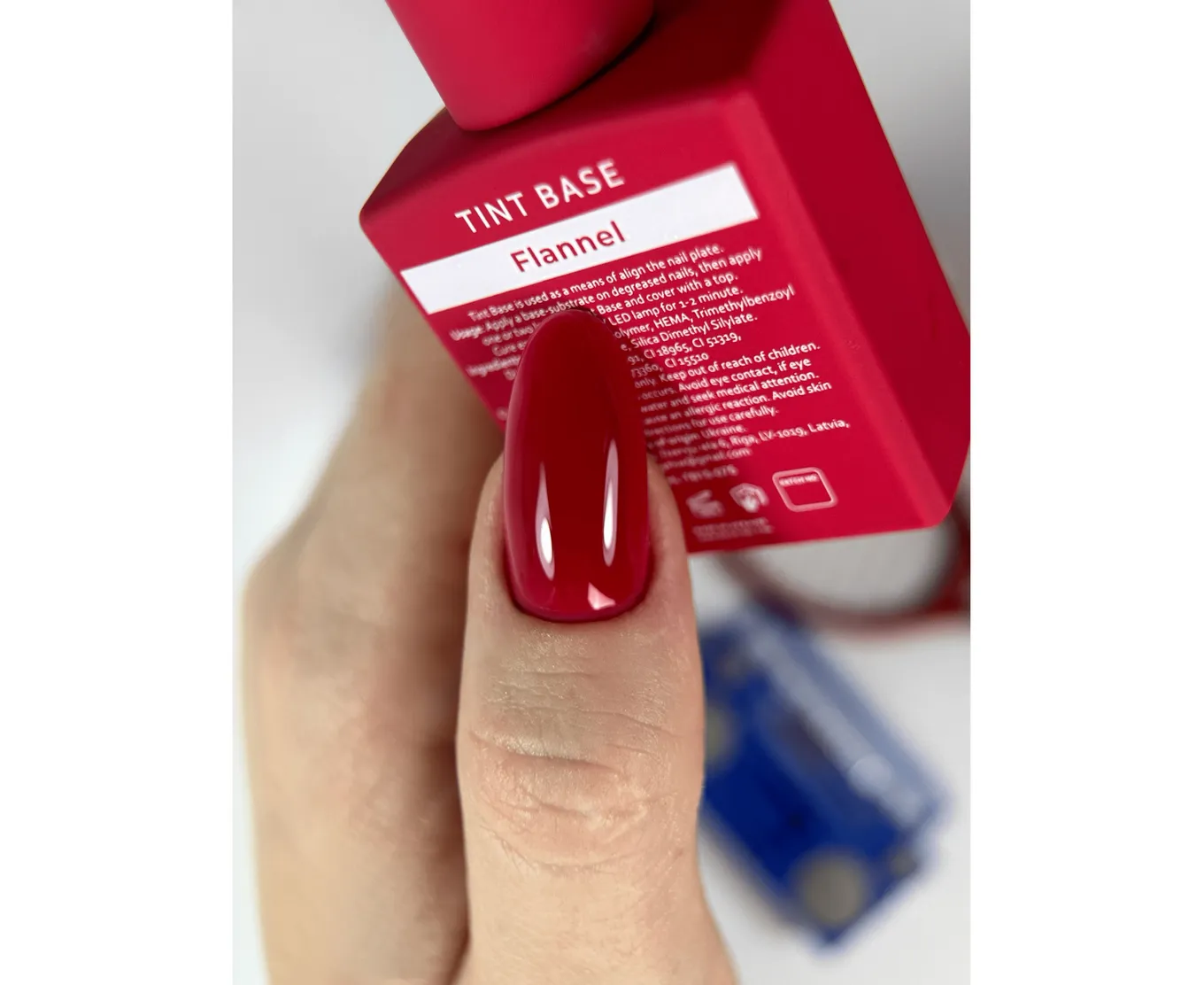 Відтінкова база HELLO TINT BASE FLANNEL, 15 мл